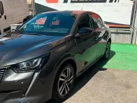 Usata Peugeot 208 Allure 102 CV (75 kW) 2022 Grigio Utilitaria