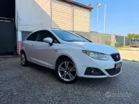 Usata Seat Ibiza 75 CV (55 kW) 2012 Bianco Coupé
