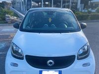 Usata Smart ForFour 71 CV (52 kW) 2019 Bianco Utilitaria
