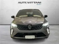 Usata Renault Clio Esprit Alpine 91 CV (66 kW) 2024 Grigio scuro Utilitaria