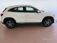Usata Mercedes GLA200 Premium 150 CV (110 kW) 2023 Bianco SUV