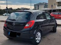Usata Opel Corsa 75 CV (55 kW) 2009 Nero Utilitaria