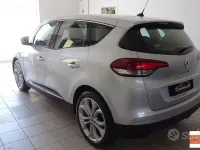 Usata Renault Scénic IV Zen 109 CV (80 kW) 2018 Grigio Monovolume