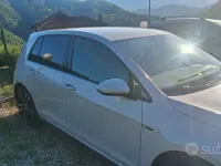 Usata VW Golf VII R-line 150 CV (110 kW) 2018 Berlina