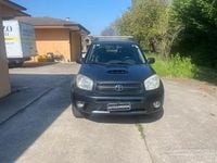 Usata Toyota RAV4 116 CV (85 kW) 2005 Grigio SUV