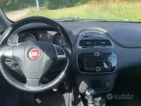 Usata Fiat Punto Evo Emotion 77 CV (56 kW) 2013 Blu Utilitaria