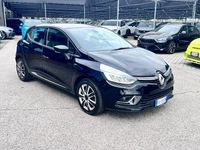 Usado Renault Clio IV Zen 76 CV (55 kW) 2019 Negro Berlina
