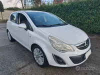 Usata Opel Corsa 85 CV (62 kW) 2011 Bianco Utilitaria