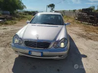 Usata Mercedes C220 143 CV (105 kW) 2003 Grigio Berlina