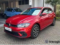 Usata VW Polo Life 95 CV (69 kW) 2023 Kings red metallizzato Utilitaria