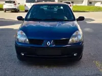 Usata Renault Clio II 58 CV (42 kW) 2004 Bluazzurro Berlina