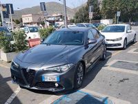 Usata Alfa Romeo Giulia 150 CV (110 kW) 2016 Grigio Berlina
