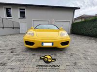 Usata Ferrari 360 400 CV (294 kW) 2003 Giallo modena Cabrio