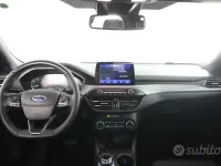 Usata Ford Focus 120 CV (88 kW) 2022 Nero Berlina