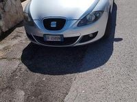 Usata Seat Leon Stylance 140 CV (102 kW) 2007 Grigio Utilitaria