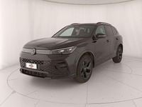 Usata VW Tiguan R-line 193 CV (141 kW) 2024 2t deep black perlato SUV