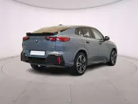 Usata BMW iX2 M Sport 150 kW (204 CV) 2025 Storm bay SUV
