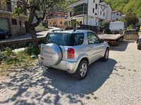 Second-hand Toyota RAV4 116 CP (85 kW) 2002 Gri SUV