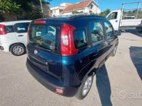 Usata Fiat Panda Lounge 69 CV (50 kW) 2013 Blu Utilitaria