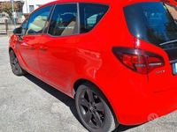 Usata Opel Meriva Design Edition 101 CV (74 kW) 2015 Rosso Monovolume