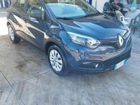 Usata Renault Captur 90 CV (66 kW) 2015 Verde SUV