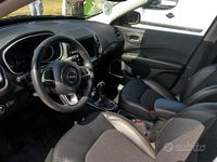 Usata Jeep Compass Limited 140 CV (102 kW) 2018 Verde SUV