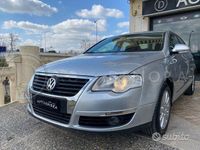 usata VW Passat 2.0 16V TDI Highline