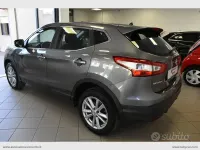 Usata Nissan Qashqai Tekna 110 CV (80 kW) 2014 Grigio SUV