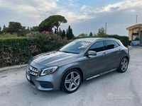 Usata Mercedes GLA220 177 CV (130 kW) 2017 Grigio SUV