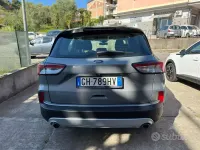 Usata Ford Kuga Titanium 120 CV (88 kW) 2021 Grigio SUV