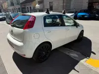 Usata Fiat Grande Punto 75 CV (55 kW) 2015 Bianco Utilitaria