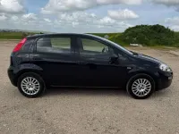 Usata Fiat Punto Street 95 CV (69 kW) 2018 Nero Utilitaria