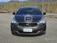 Gebraucht DS Automobiles DS5 Sport Chic 181 PS (133 kW) 2016 Grau Kleinwagen