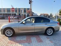 Usata BMW 318 Sport Line 150 CV (110 kW) 2016 Giallo Berlina