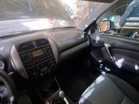 Usado Toyota RAV4 116 CV (85 kW) 2004 Negro Berlina