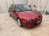 Usata MG ZR 104 CV (76 kW) 2005 Marrone Utilitaria