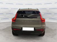 Nuova Volvo XC40 Plus 163 CV (119 kW) 2025 Grigio SUV