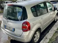 Usata Renault Grand Modus Dynamique 86 CV (63 kW) 2008 Grigio Monovolume