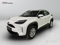 Usata Toyota Yaris Cross Active 116 CV (85 kW) 2023 Amaranto SUV