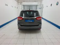 Begagnad Ford C-MAX Titanium 120 HK (88 kW) 2018 Grå Minibuss