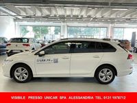 Usata VW Golf VIII Life 115 CV (84 kW) 2024 Bianco Station wagon