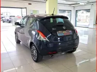 Usata Lancia Ypsilon 71 CV (52 kW) 2020 Blu Utilitaria