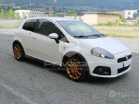 Usata Abarth Grande Punto 155 CV (114 kW) 2010 Bianco Utilitaria