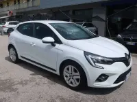 Usata Renault Clio V Business 91 CV (66 kW) 2022 Bianco pastello Berlina