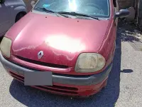 Usata Renault Clio II 58 CV (42 kW) 2000 Rosso Berlina