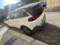 Usata Peugeot 5008 177 CV (130 kW) 2018 Bianco SUV