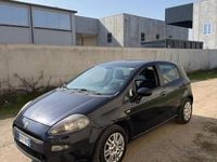 Usata Fiat Punto Lounge 69 CV (50 kW) 2012 Blu Utilitaria