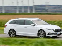 Nuova Skoda Octavia Style 204 CV (150 kW) 2025 Argento Station wagon