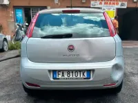 Usata Fiat Punto 69 CV (50 kW) 2015 Grigio Utilitaria