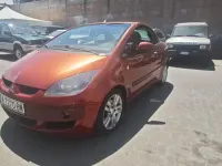 Usata Mitsubishi Colt 149 CV (109 kW) 2006 Rosso Cabrio